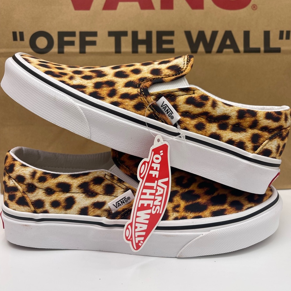 Vans WMNS Leopard Print Women's Slip-On Shoes Classic Slip-On (Leopard) Black/Tr - Picture 16 of 16